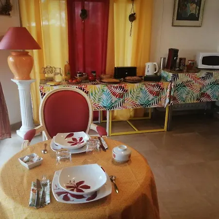 Bed & Breakfast Tikazela - Domaine Ombre Et Lumiere *